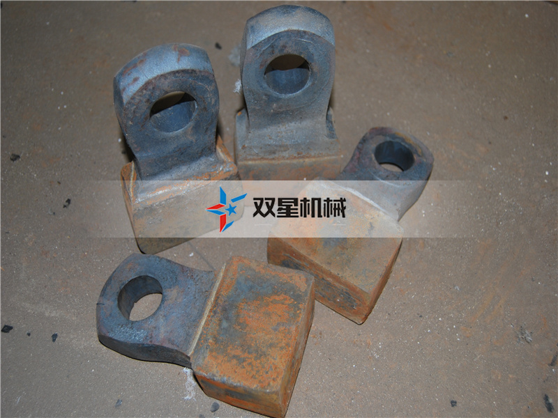 金屬破碎機<a href='http://bzhuatong.com/case/501.html' target='_blank'><span>錘頭</span></a>