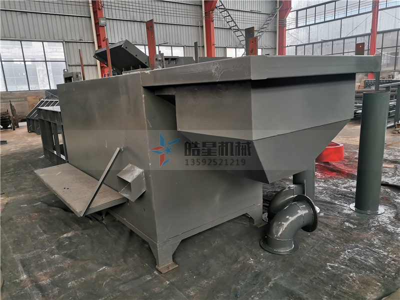 鋁型材粉碎機(jī)配套<a href='http://bzhuatong.com/line/591.html' target='_blank'><span>跳鋁機(jī)</span></a>