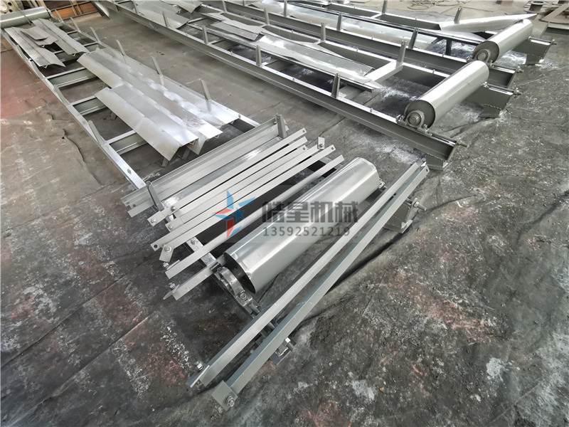 廢鋁粉碎機(jī)生產(chǎn)線<a href='http://bzhuatong.com/line/602.html' target='_blank'><span>輸送帶</span></a>