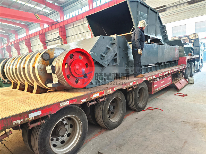 1800型<a href='http://bzhuatong.com/1/553.html' target='_blank'><span>熟鋁粉碎機(jī)</span></a>型材粉碎機(jī)設(shè)備發(fā)貨發(fā)往山東省